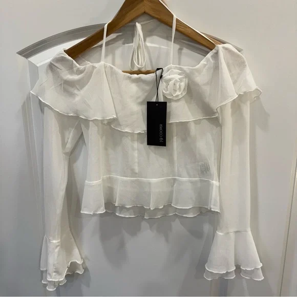 19 COOPER White Off-Shoulder Ruffle Top - Picture 1 of 5